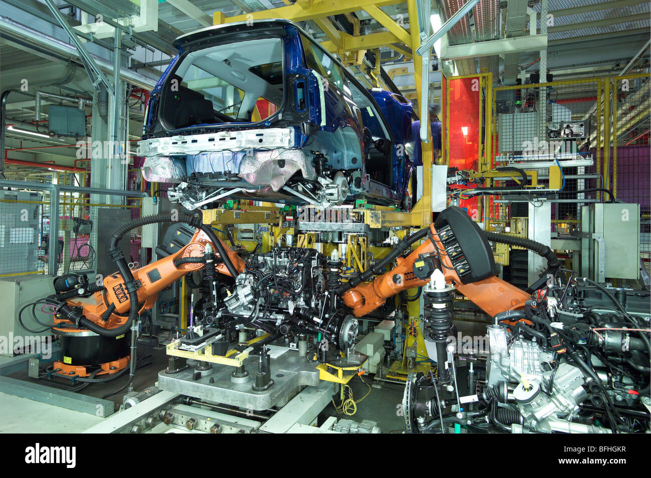 Roboter-Motor passend in der Automobilmontage Stockfoto