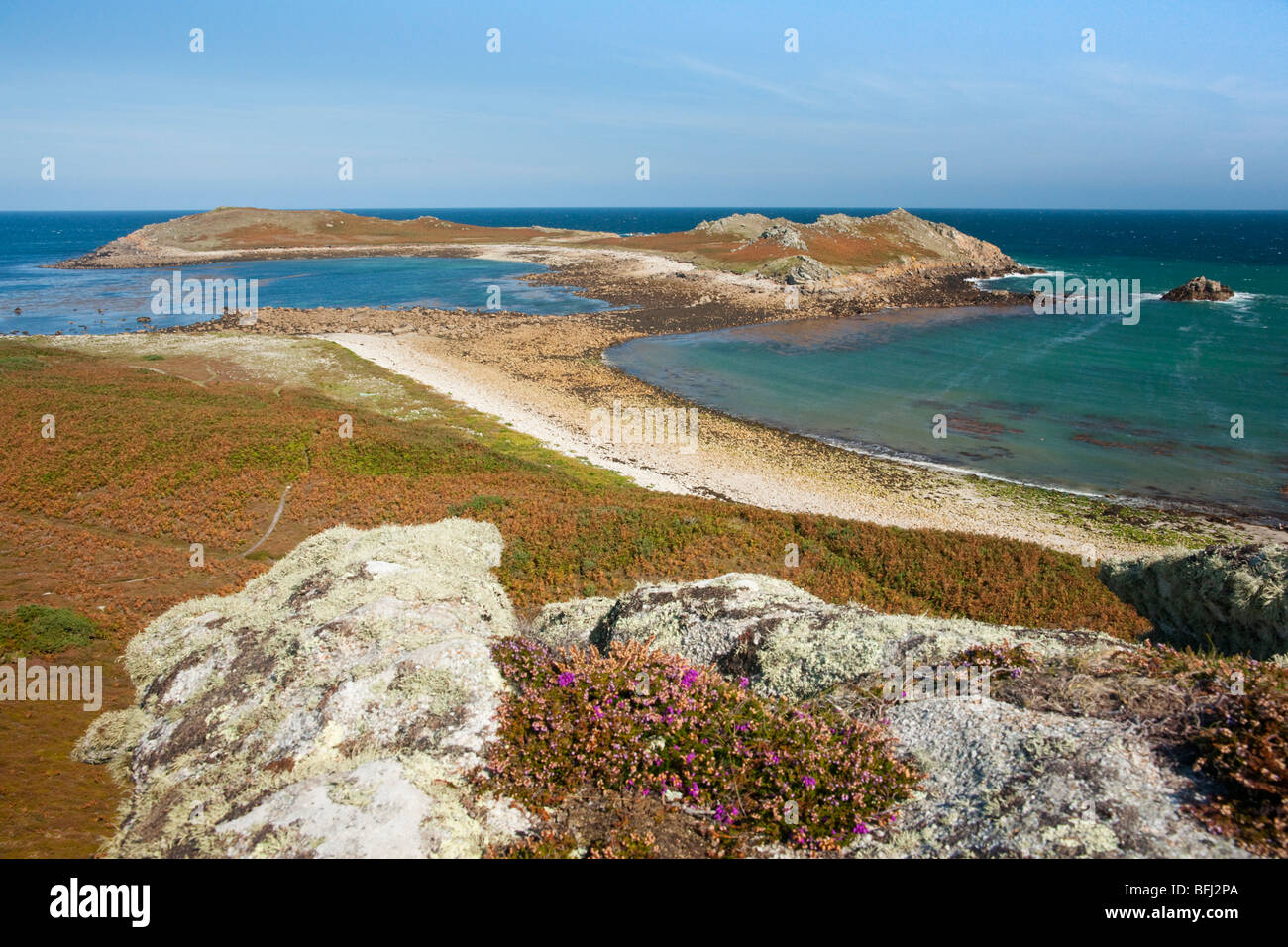 White Island gesehen von St. Martin, Scilly-Inseln Stockfoto