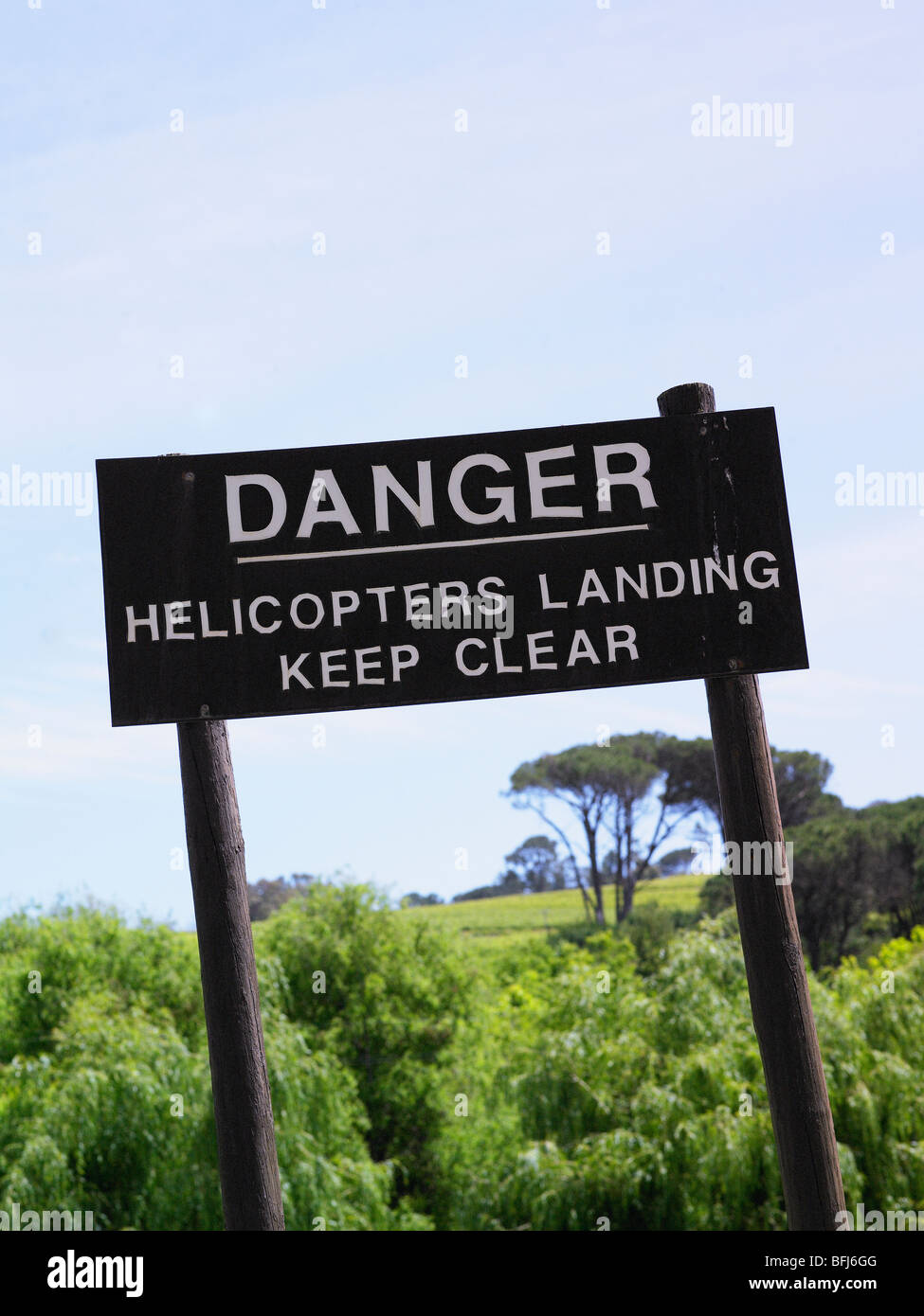 Warnzeichen auf dem Lande, Südafrika. Stockfoto