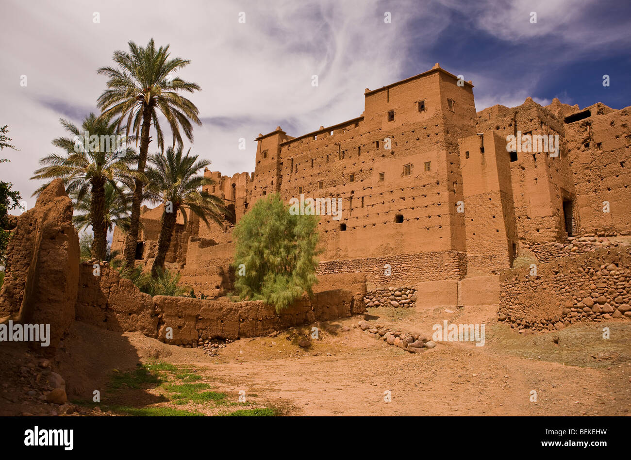 AGDZ, Marokko Tamnougalt Kasbah im AtlasGebirge Stockfotografie Alamy