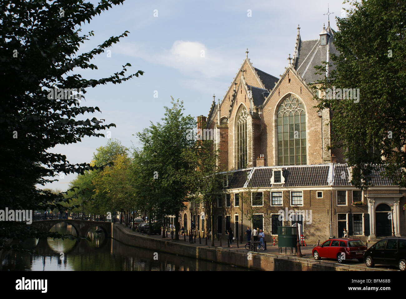 Oude Kerk (alte Kirche), Amsterdam, Niederlande. Stockfoto