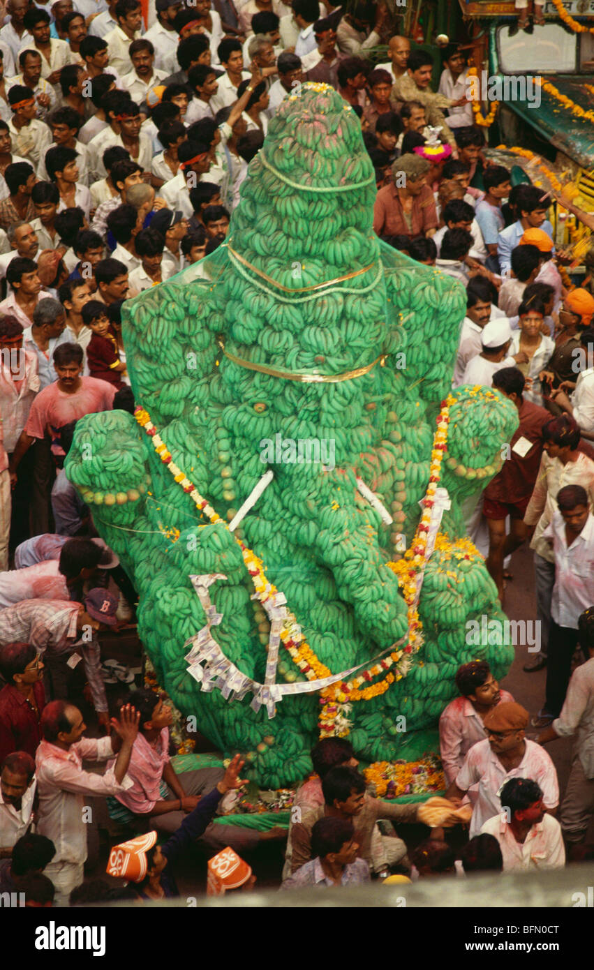 ARF 60963: Ganesh Ganpati Festival; Banane-Idol der Elefantengott Kopf; Bombay Mumbai; Maharashtra; Indien Stockfoto