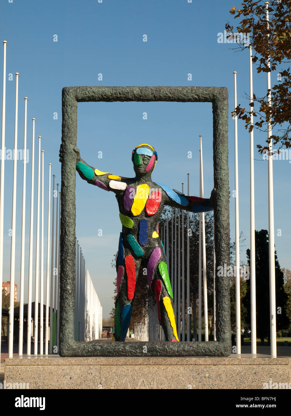 Skulptur "Marc" by Robert Limousinen an Nova Icaria, Barcelona Stockfoto