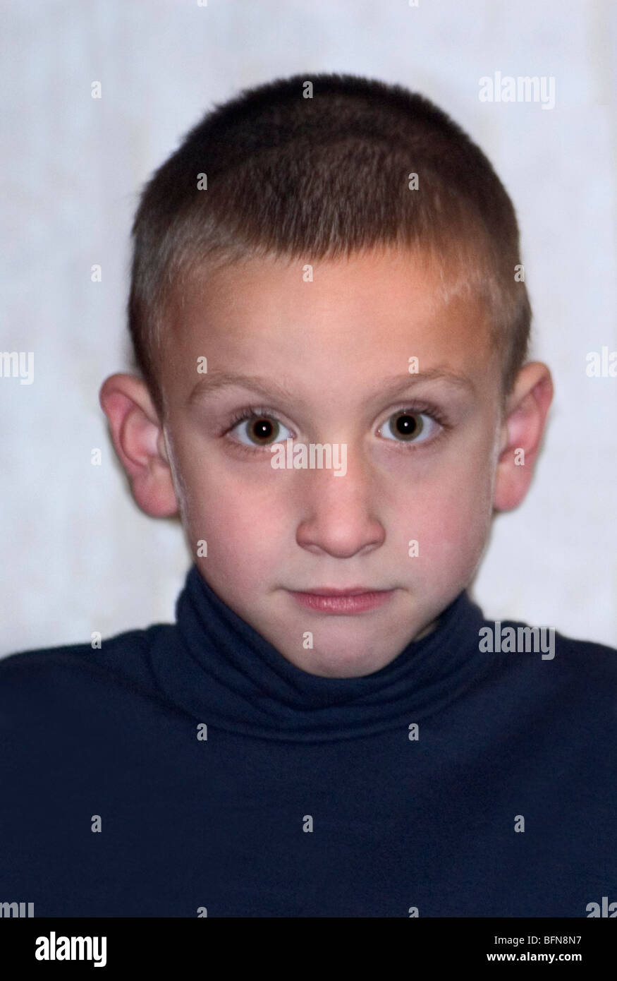 Kleiner Junge, der mit Autismus diagnostiziert wurde Stockfoto