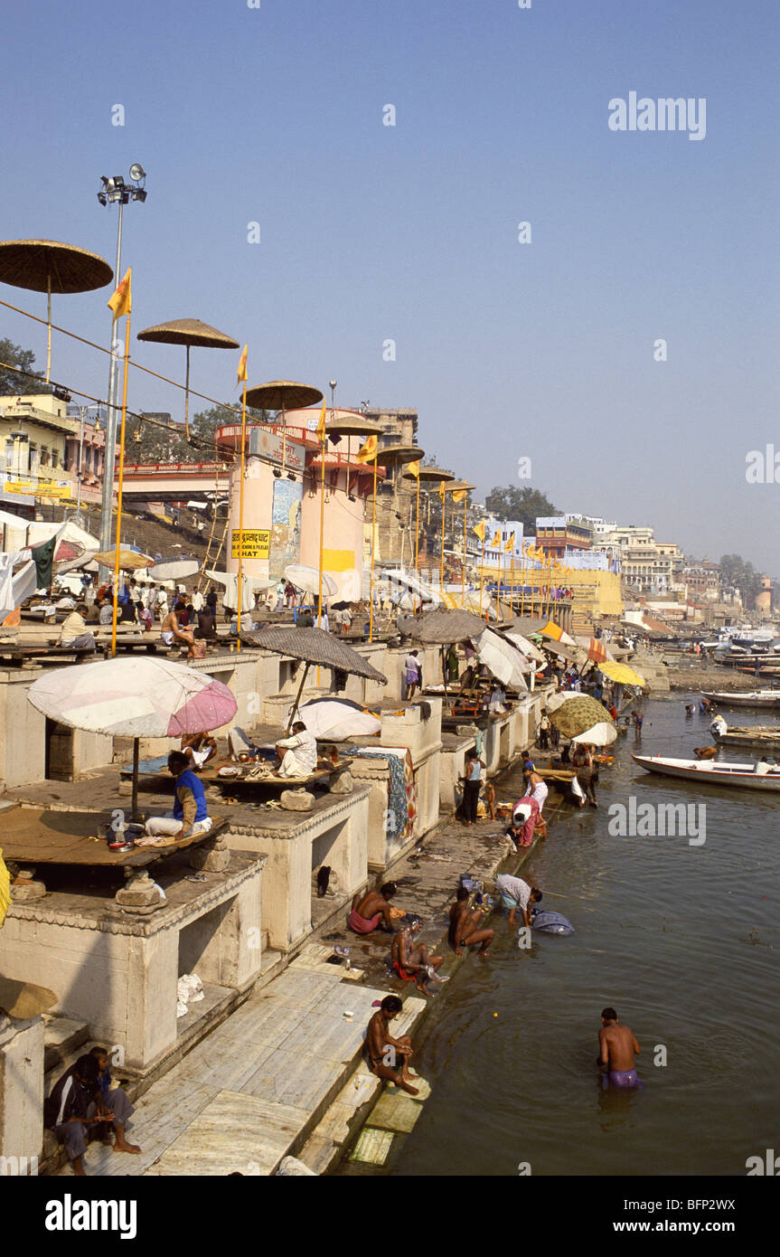 Dashashwamedh Ghat; Dasaswamedha Ghat; River Ganga; Banaras; Varanasi; Uttar Pradesh; Indien; asien Stockfoto