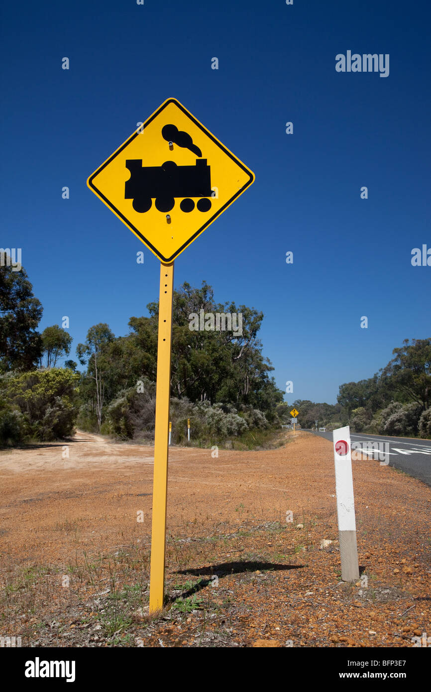 Eisenbahn Kreuzung Zeichen, Western Australia Stockfoto