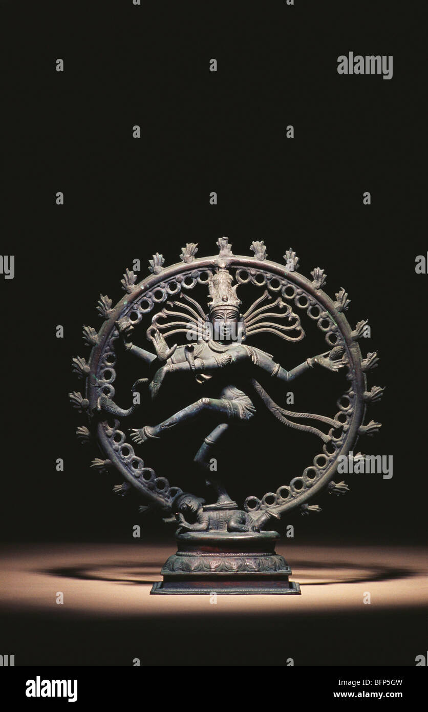 VDA 66042: Shiva Natraj Herrn des kosmischen Tanzes in bronze Stockfoto