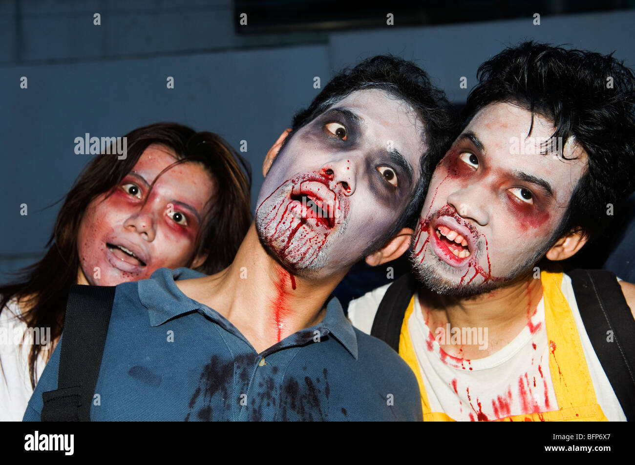 Thai Zombies im ersten Zombie walk Festival am Suhumvit Soi 11, Bangkok, Thailand. Stockfoto