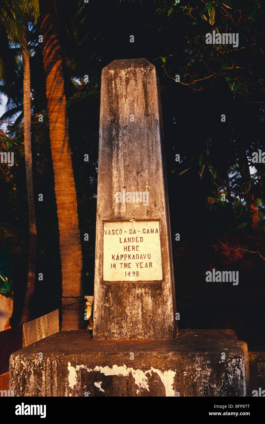 Vasco da Gama landete hier Plakette Gedenkstein 1498; Kappkadavu, Kappad, Kappakadavu, Kalikat; Kozhikode, Kerala, Indien Stockfoto