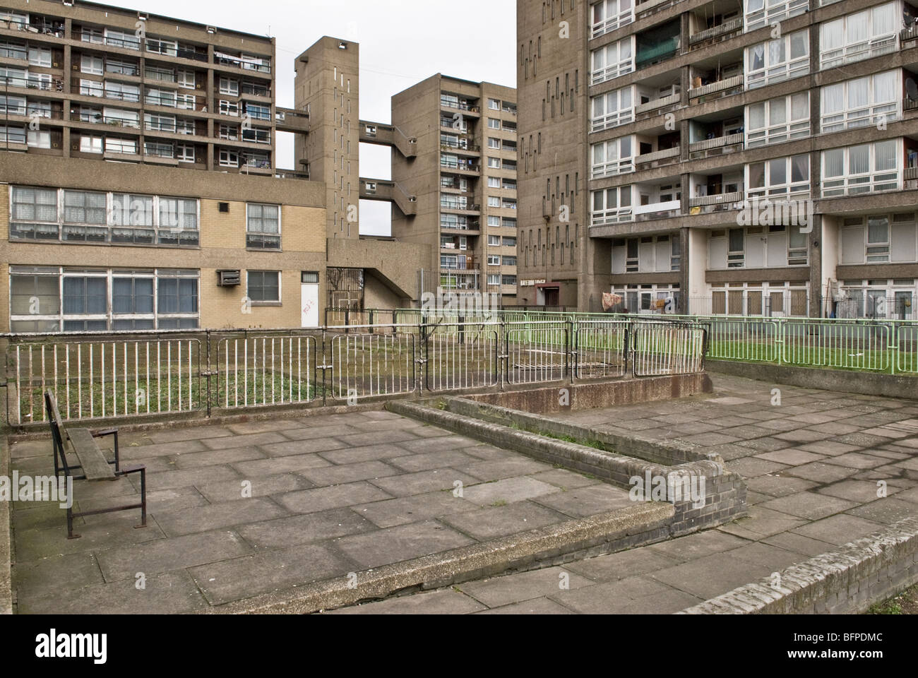 Balfron Tower Immobilien, Hochhaus-Komplex, East London, UK Stockfoto