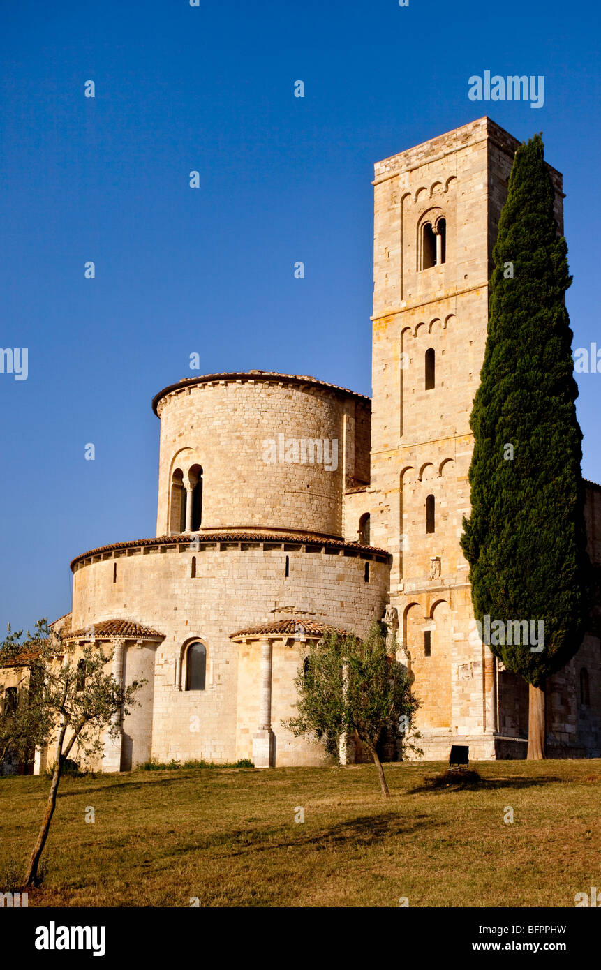 Schöne Sant Antimo - gegründeten Klosters 781 n. Chr. in der Nähe von Castelnuovo dell'Abate, Toskana Italien Stockfoto