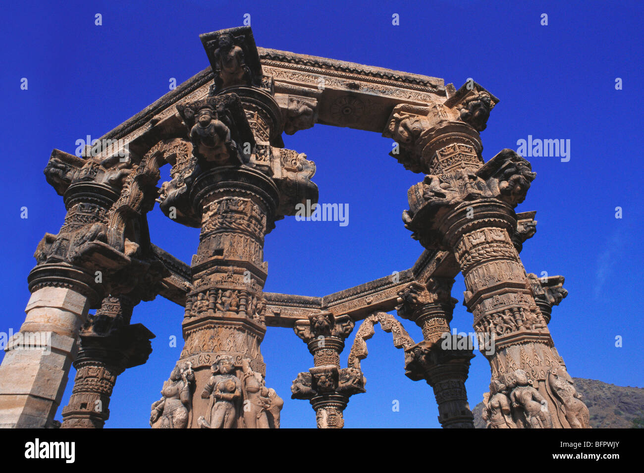 VHM 66459: Kiradu Tempel alten Barmer 11. bis 12. Jahrhundert n. Chr.; Rajasthan; Indien Stockfoto