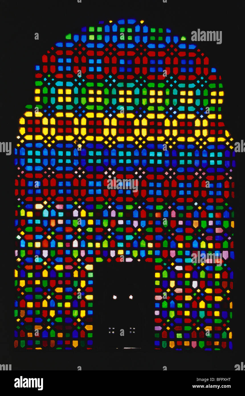 NPM 66671: Farbige Glasfenster in Bhagore Ki Haveli; Udaipur; Rajasthan; Indien Stockfoto
