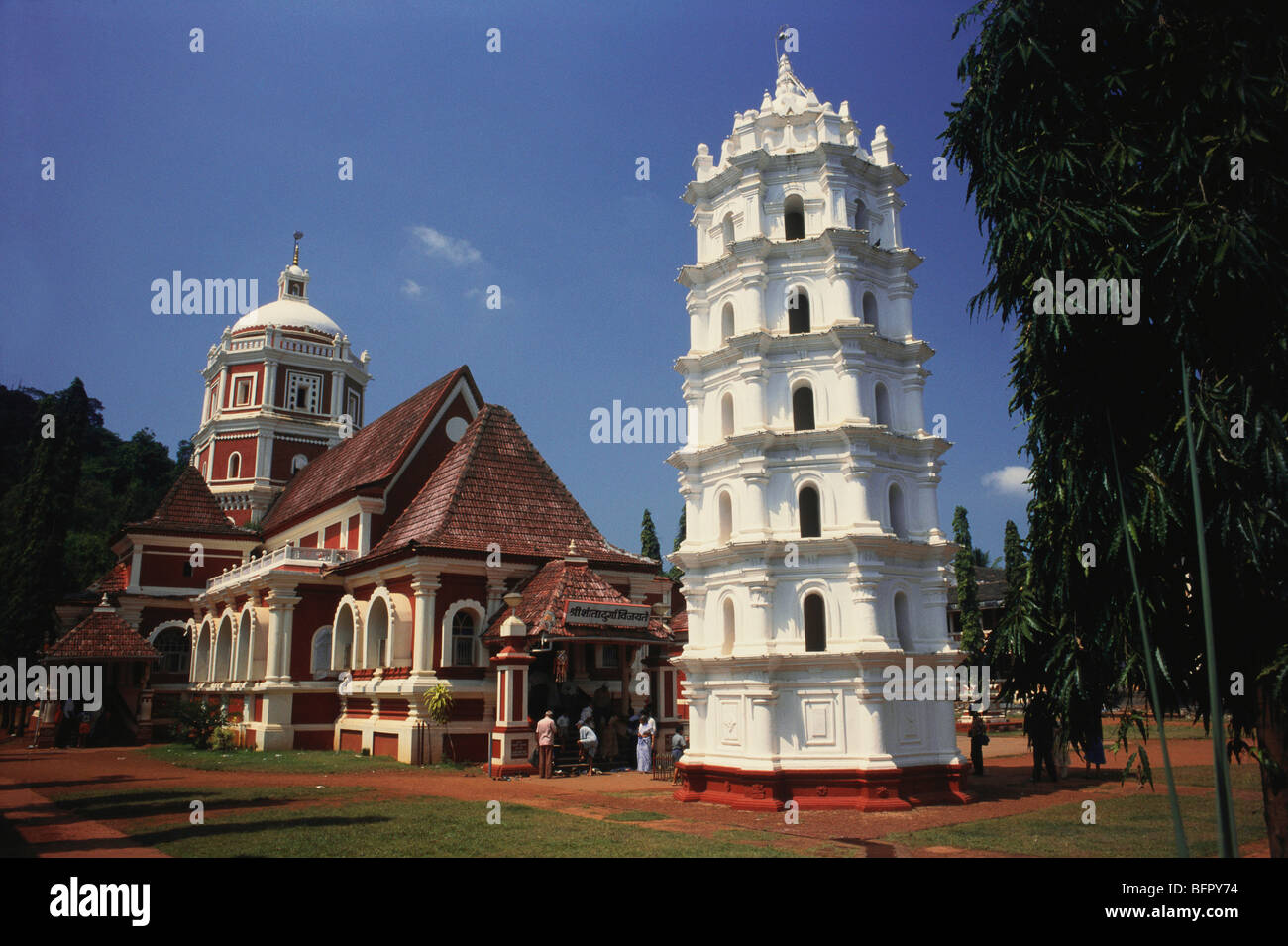 SSK 66763: Shantadurga Tempel; Kavlem; Goa; Indien Stockfoto