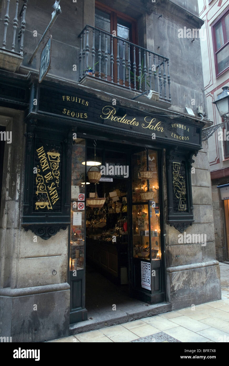 Traditionellen Geschäft in Barcelonas Barri Gotic Stockfoto