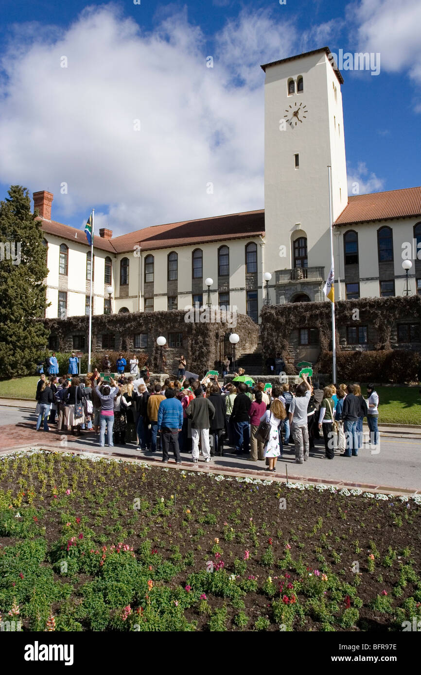 Der Rhodes University Uhrturm/Main Administrationsgebäude in Grahamstown Stockfoto