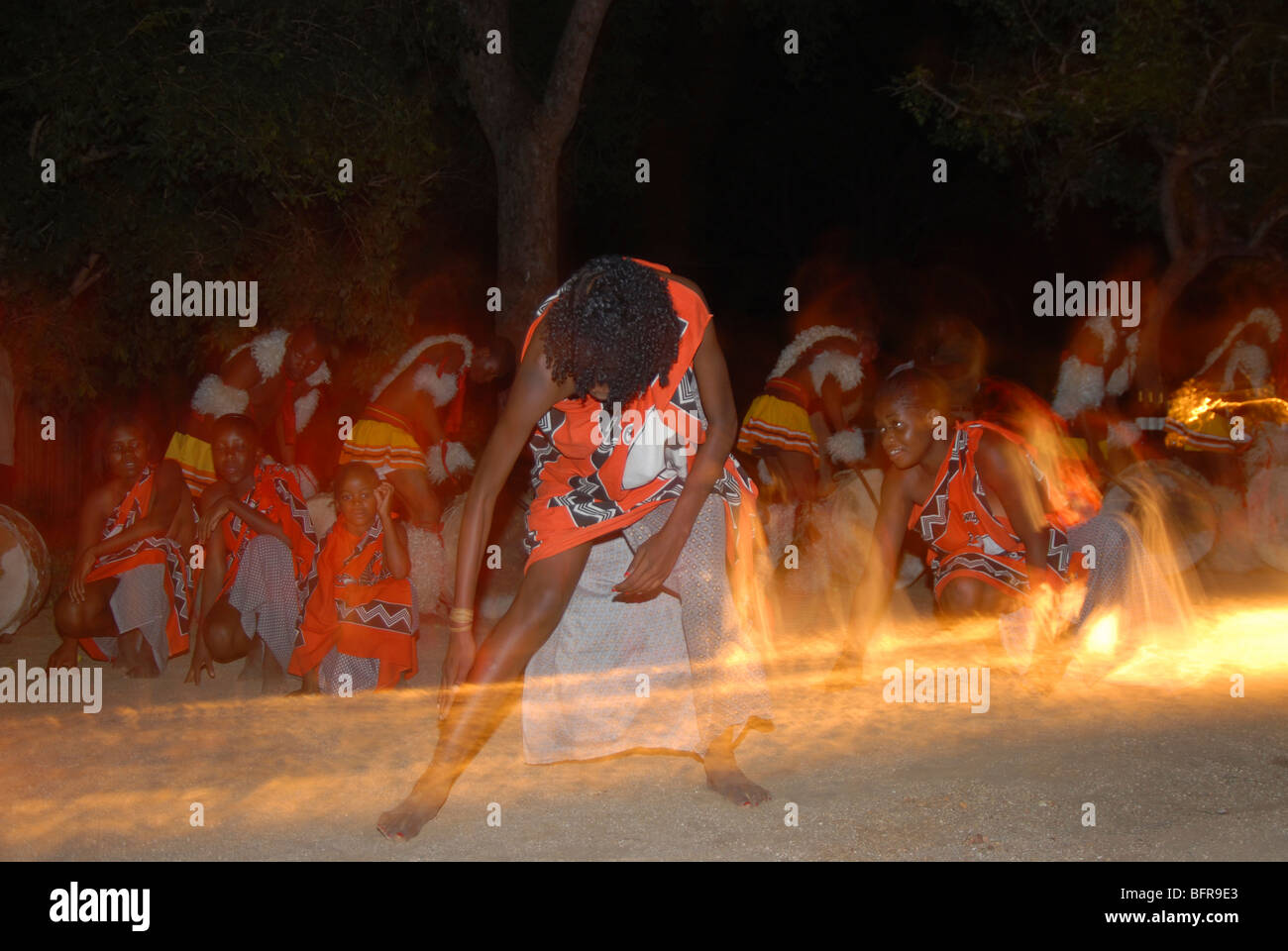 Abstraktes Bild der Swazi Tänzer Stockfoto