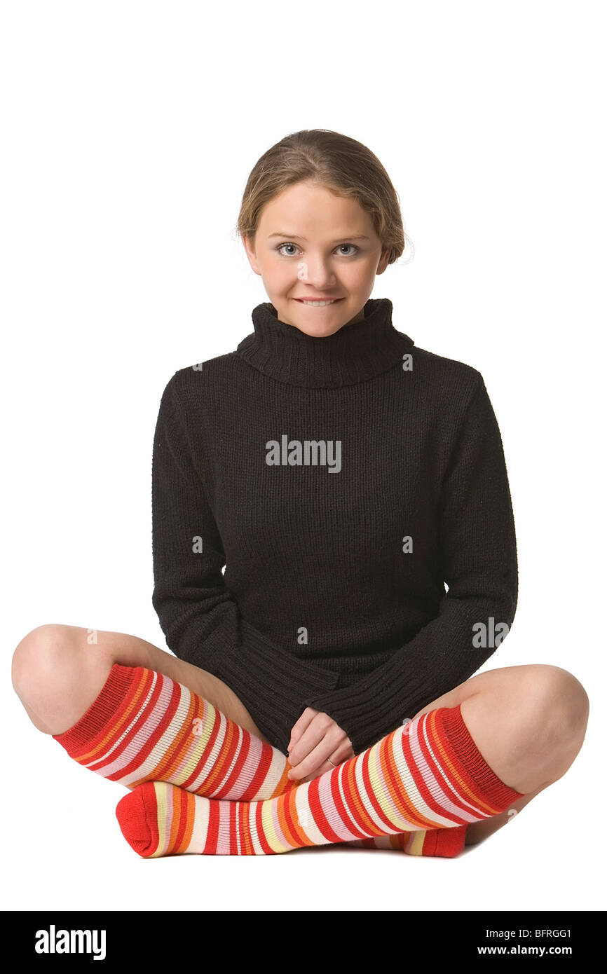Female crossed legs feet brown Ausgeschnittene Stockfotos und -bilder ...