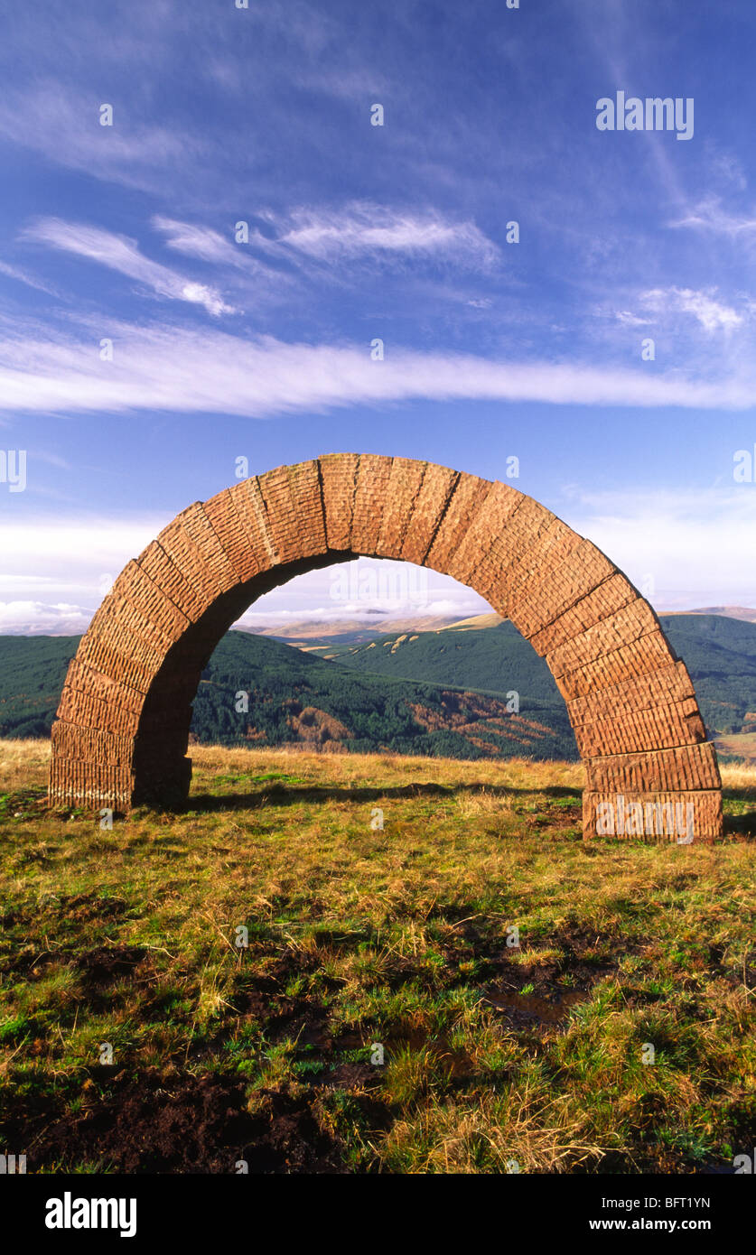 Kunst in der Landschaft Enviromental Striding Bögen des Künstlers Andy Goldsworthy Glenhead in der Nähe von Moniaive Dumfries und Galloway Stockfoto