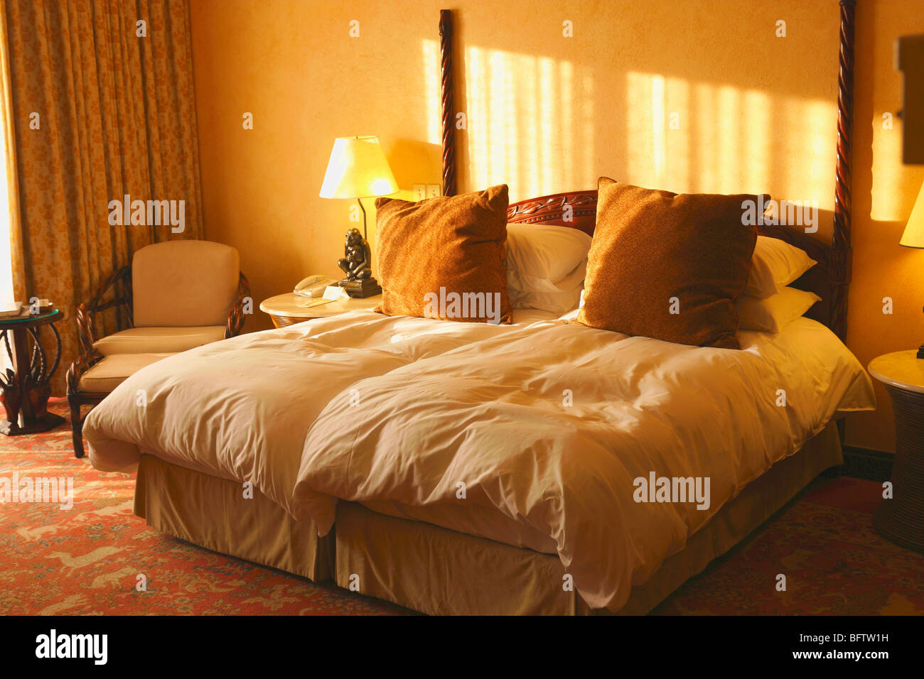 Innenansicht Zimmer des Palace Hotel, Sun City, Südafrika, November 2009 Stockfoto