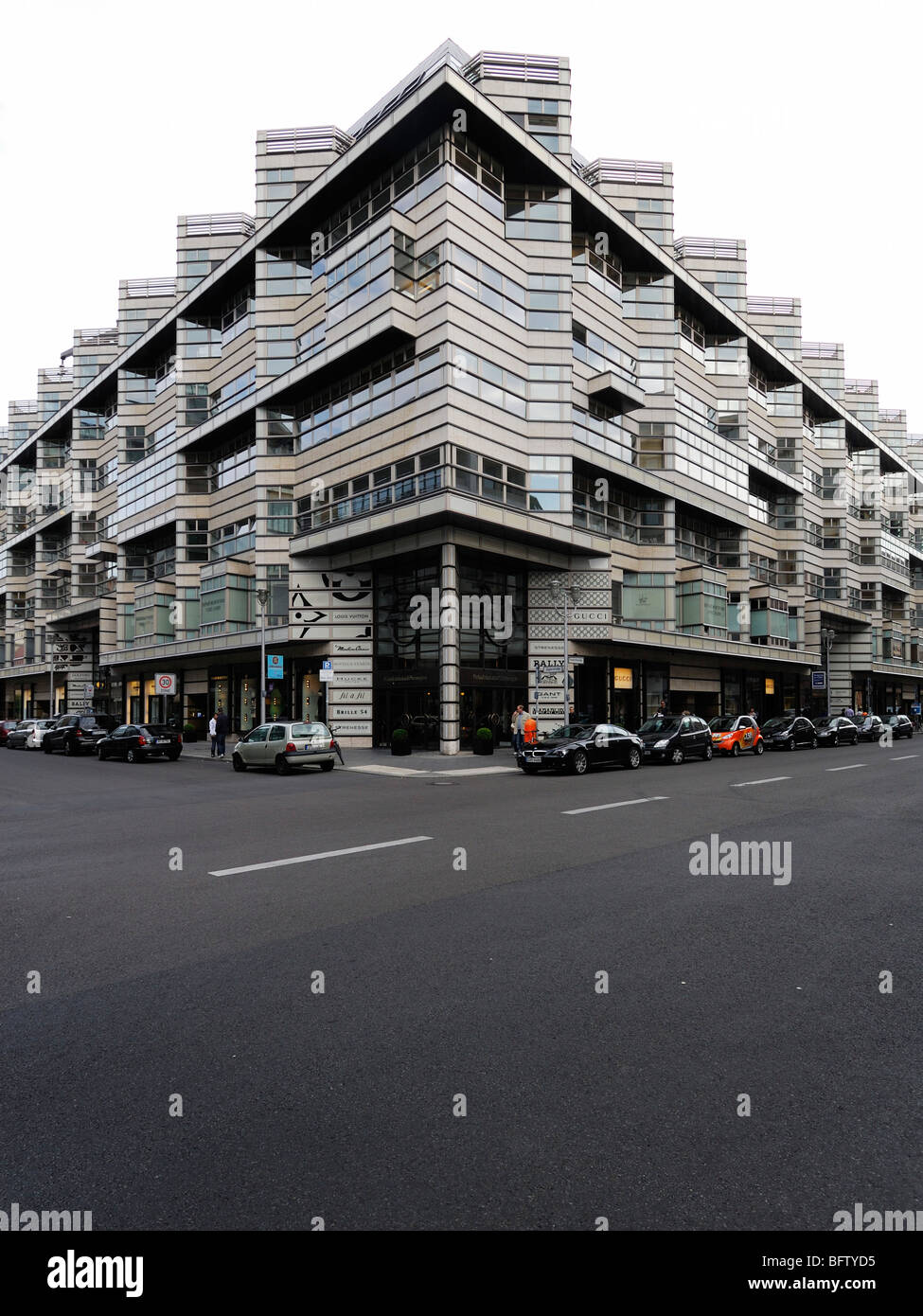 Berlin. Deutschland. Friedrichstadt Passagen Quartier 206 Friedrichstraße. Stockfoto