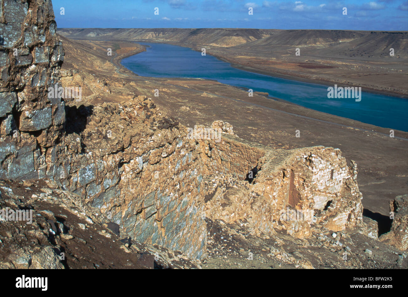 Euphrates river syria Fotos und Bildmaterial in hoher Auflösung Alamy