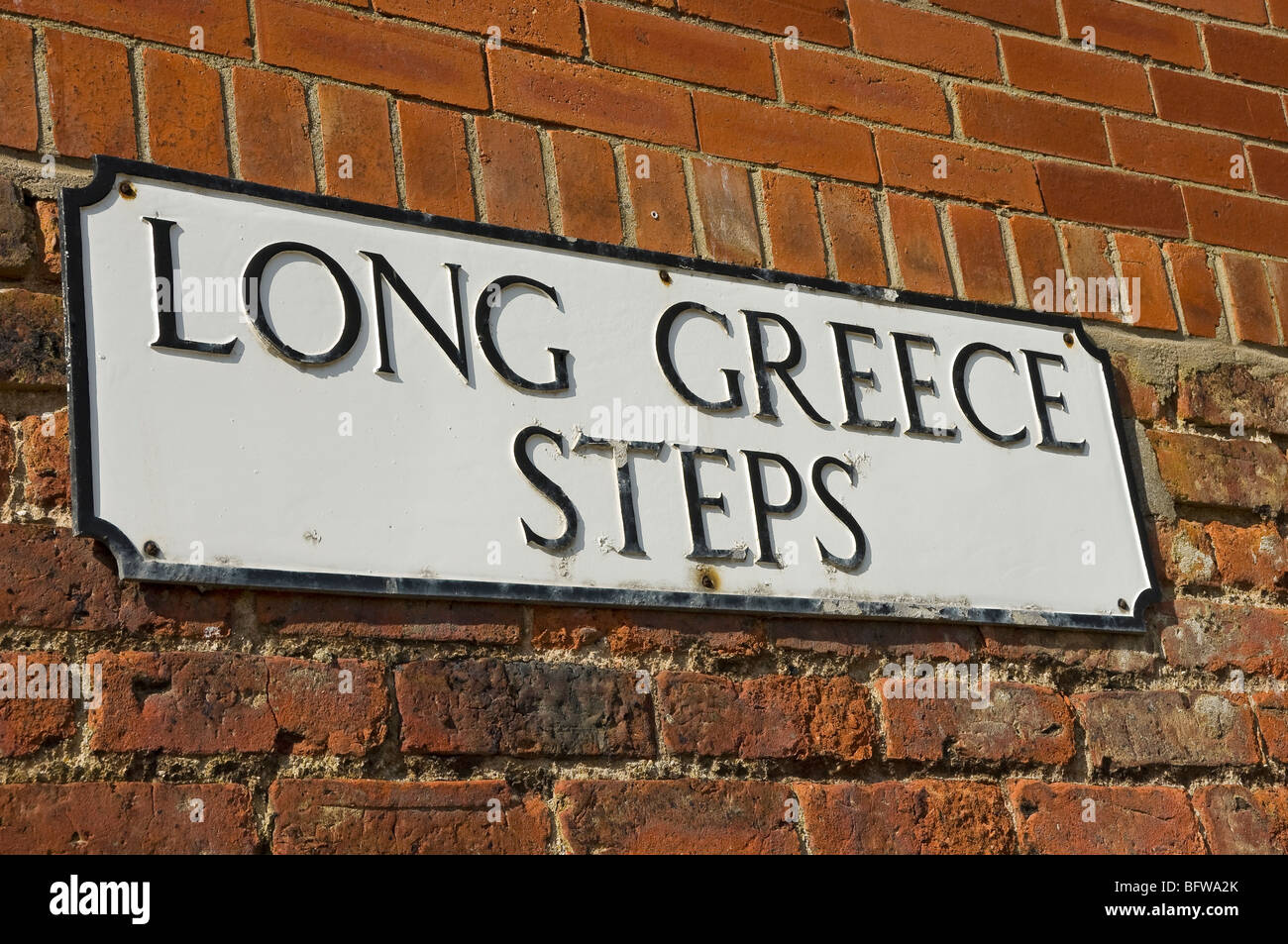 Nahaufnahme von Straßenschild für lange Griechenland Schritte Scarborough North Yorkshire England UK United Kingdom GB Great Britain Stockfoto