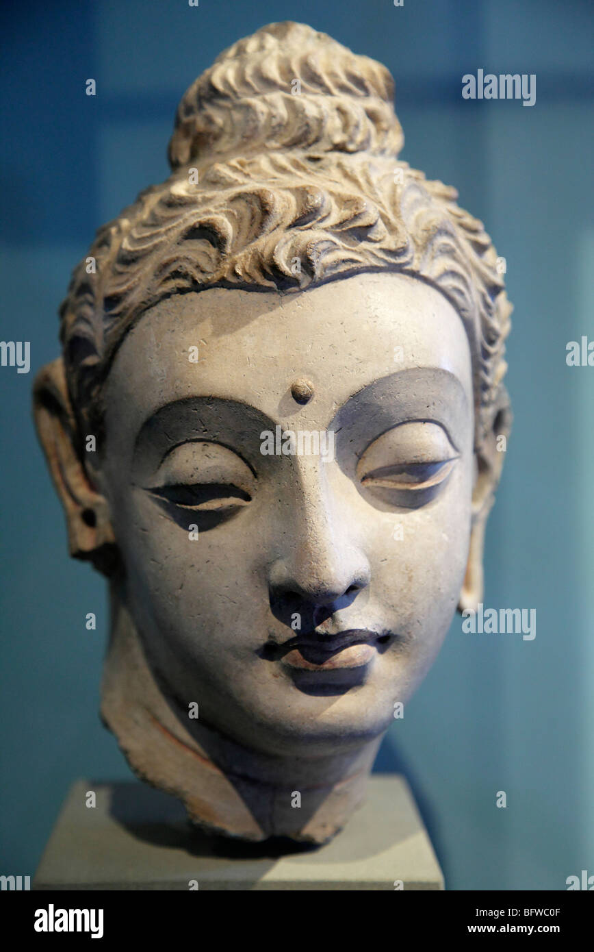Fünften Jahrhundert Kopf des Buddha als ein junger Mann aus Afghanistan-V & A Museum London Stockfoto