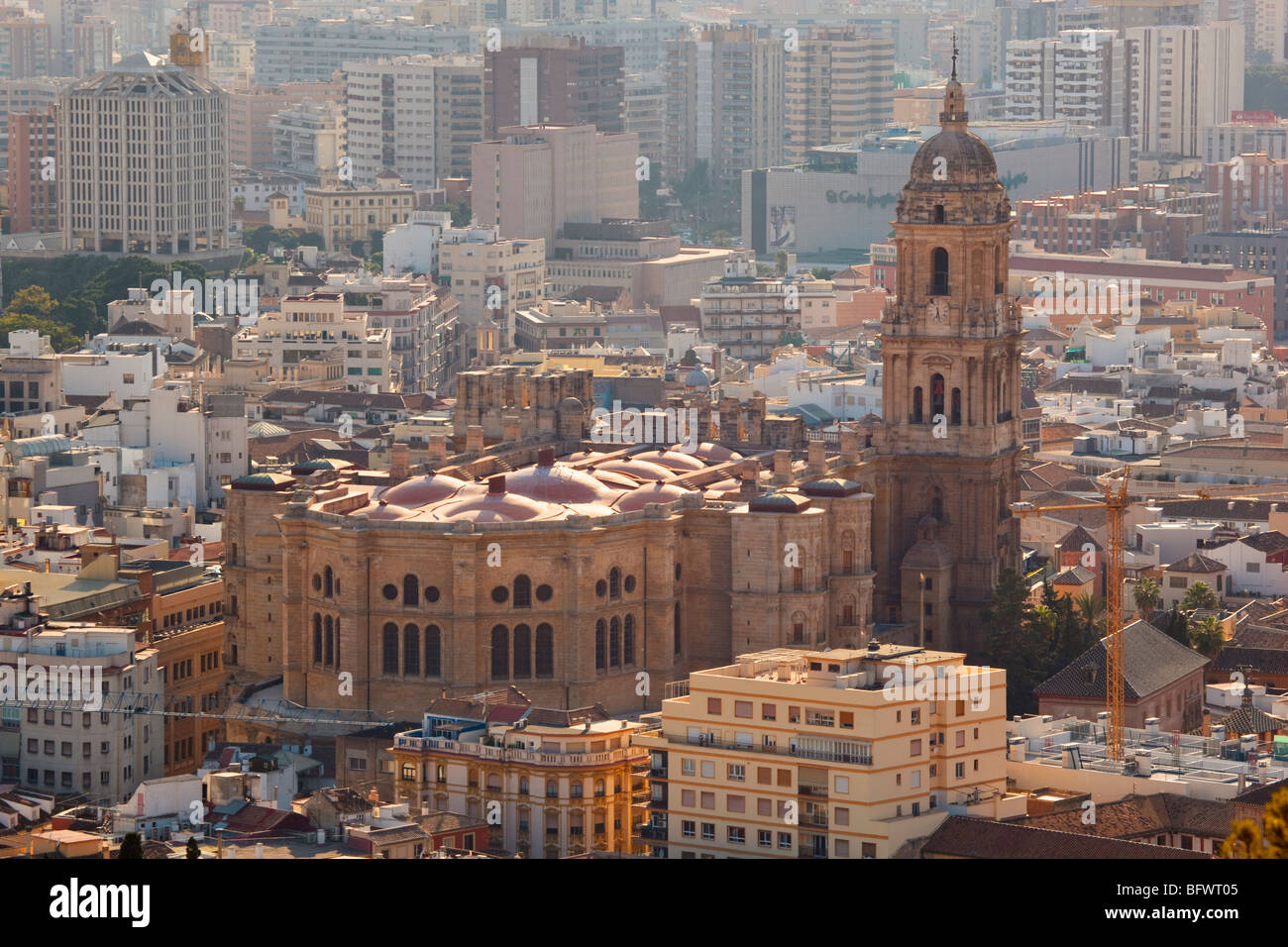 Malaga, Costa Del Sol, Spanien. Die Kathedrale und dem Stadtzentrum entfernt. Stockfoto