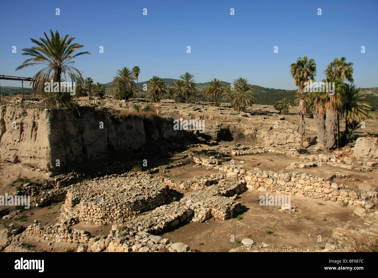 Israel, Jezreel Senke. Eine kreisrunde Altar gebaut am Ende des 3. Jahrtausends v. Chr. in Tel Megiddo, ein UNESCO-Welterbe Stockfoto