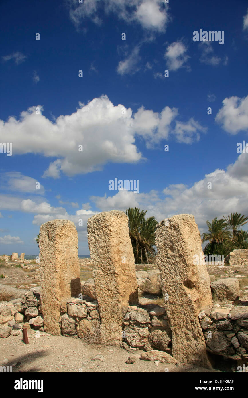 Israel, Jezreel Senke. Ruinen von König Solomons Zeit in Tel Megiddo, ein UNESCO-Welterbe Stockfoto