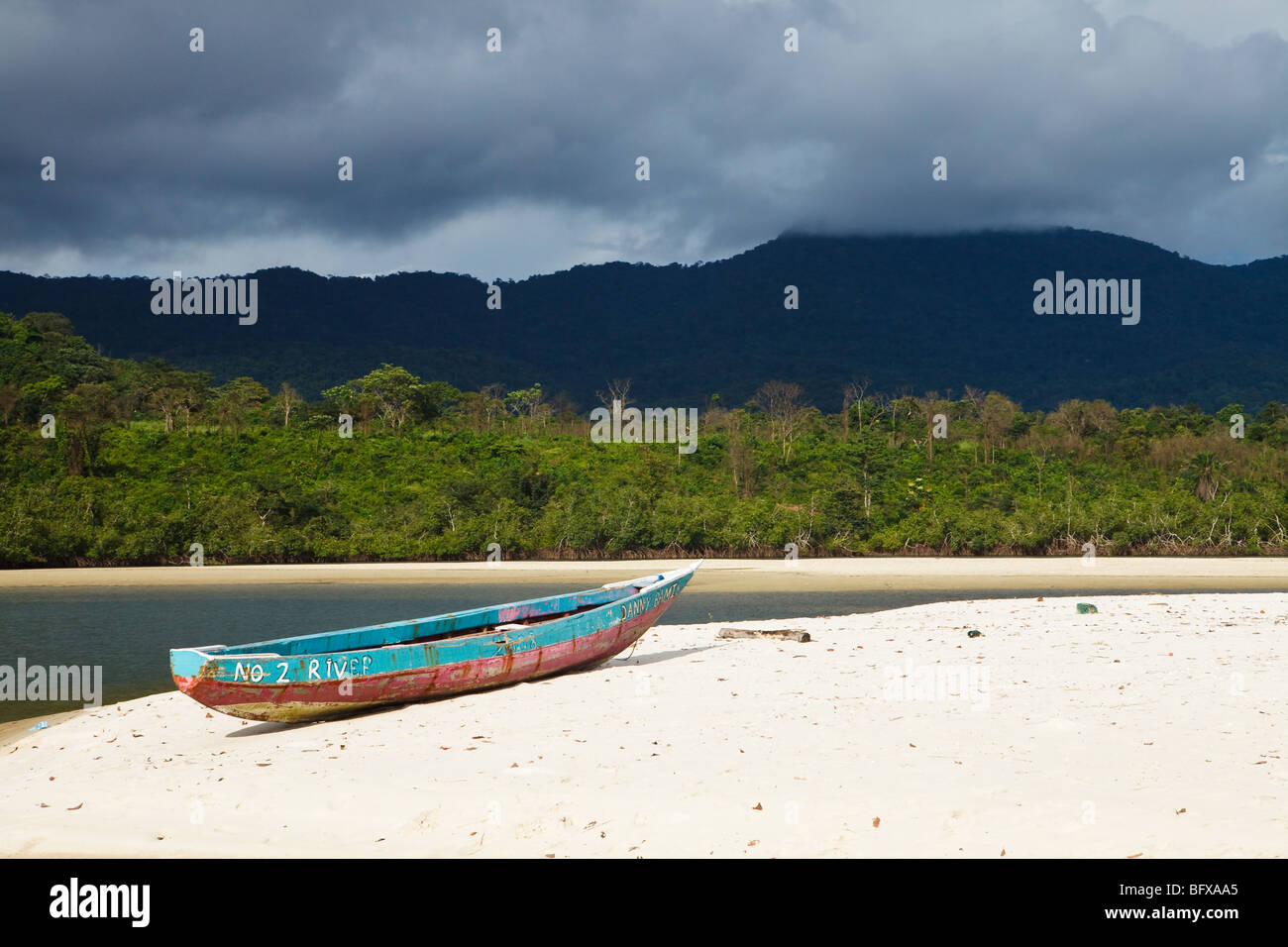 Nr. 2 Flussstrand, Halbinsel Freetown, Sierra Leone Stockfoto