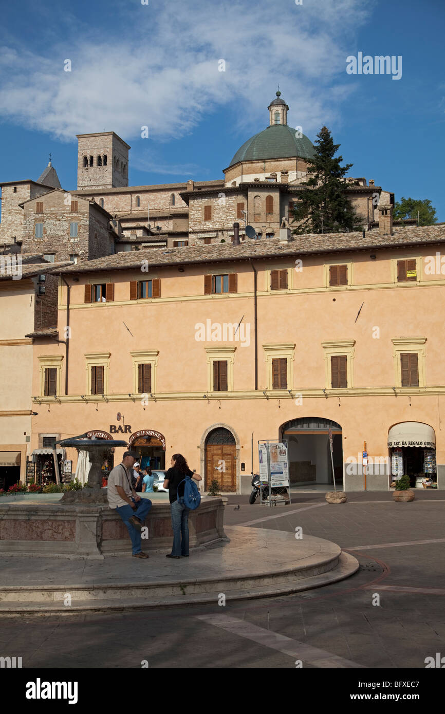 Piazza Santa Chiara in Assisi Stockfoto