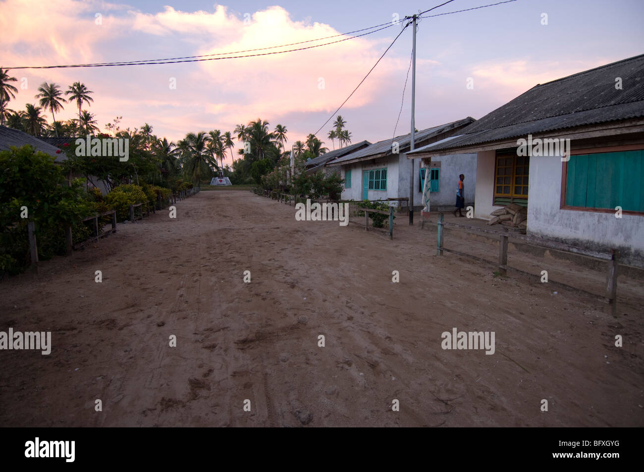 Dorf-Szene, Kei Kecil (Kai Inselchen), Teil von den Molukken, Indonesien. Stockfoto