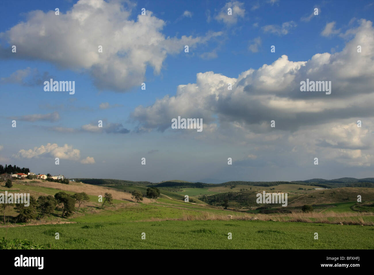 Israel, Menashe "Höhen. Blick von der Straße 672 Stockfoto