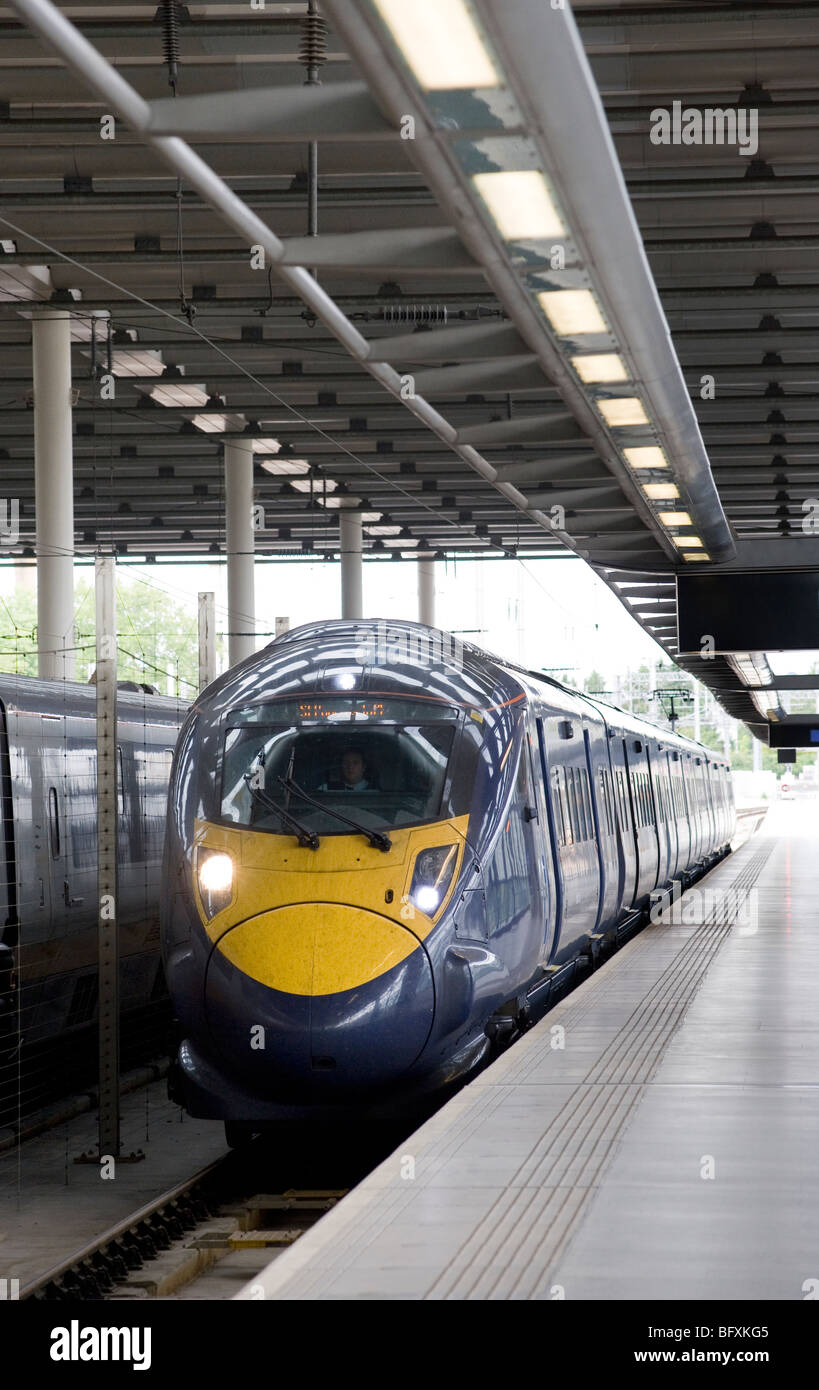 Klasse 395 Olympic Javelin-Zug im Bahnhof St Pancras, London, England. Stockfoto