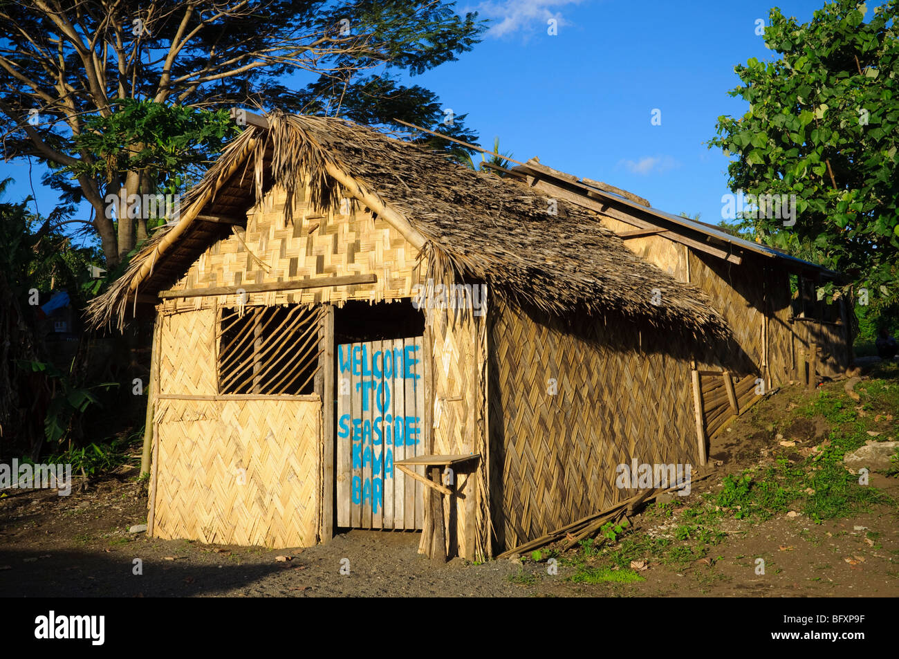Ein Kava bar, eine Grashütte in Vanuatu, Süd-Pazifik. Bitte klicken Sie für Details. Stockfoto