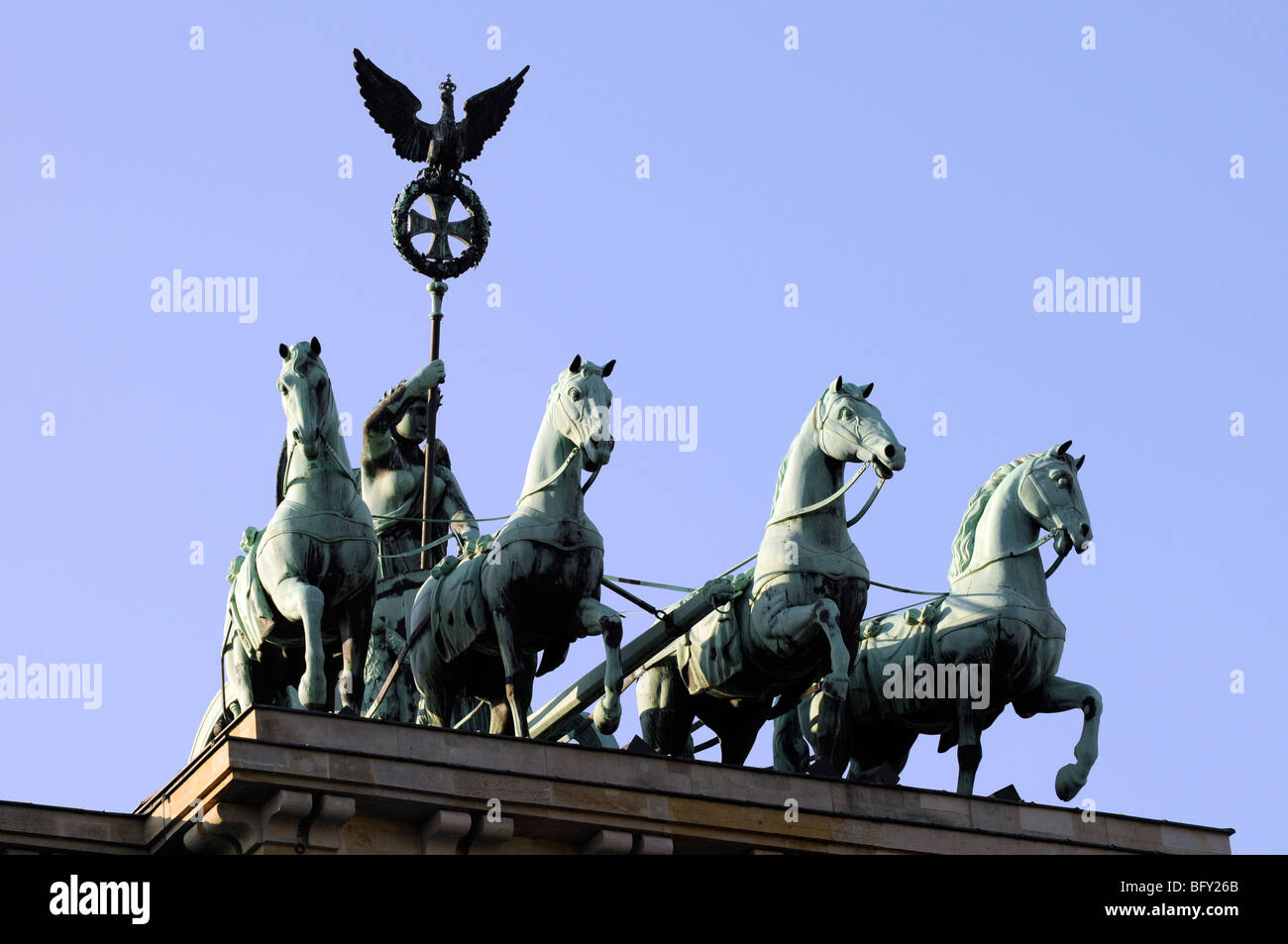 Quadriga (durch Johann Gottfried) auf Brandenburger Tor (Brandenburger Tor), Berlin. Stockfoto