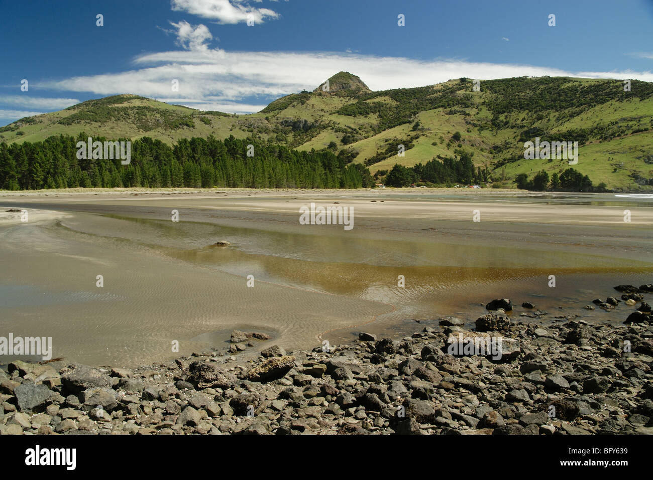 Le Bons Bay, Banks Peninsula, Neuseeland Stockfoto