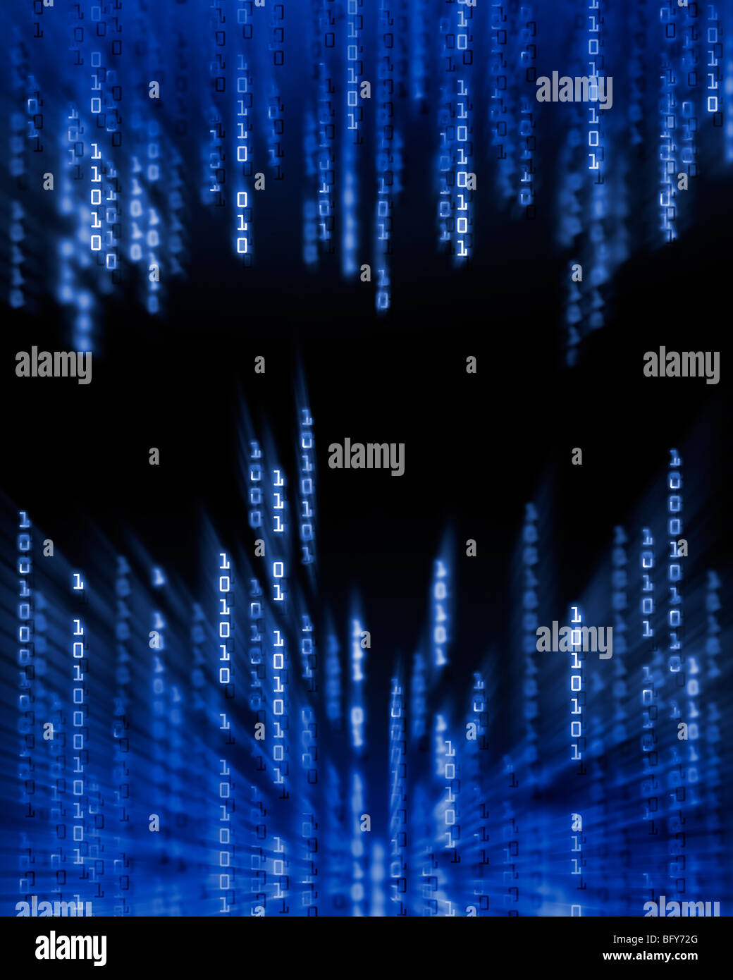 Glühende Binär-Code Daten stellen fließt auf dem Computerdisplay Stockfoto