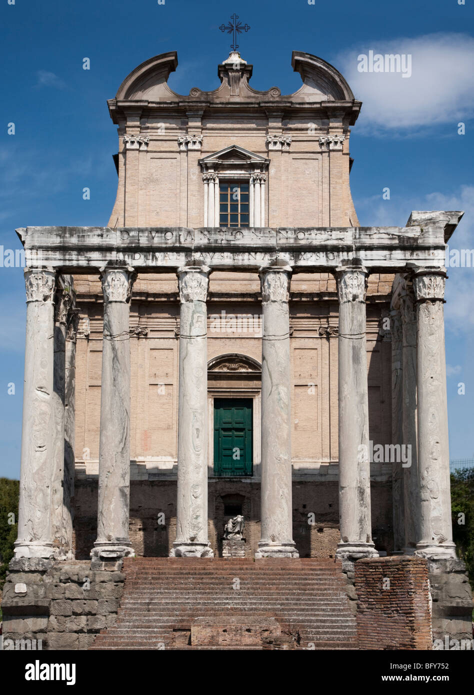 Antiker römischer Bauten, Rom, Italien Stockfoto