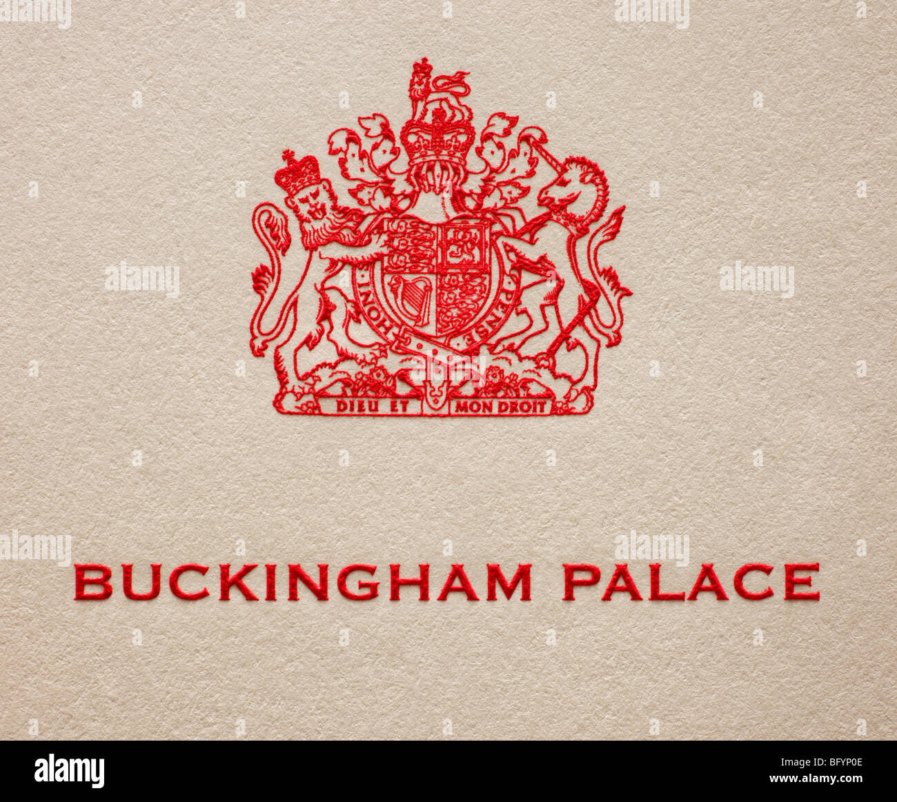 Buckingham Palace Royal Crest auf offiziellen Brief Briefpapier. Stockfoto