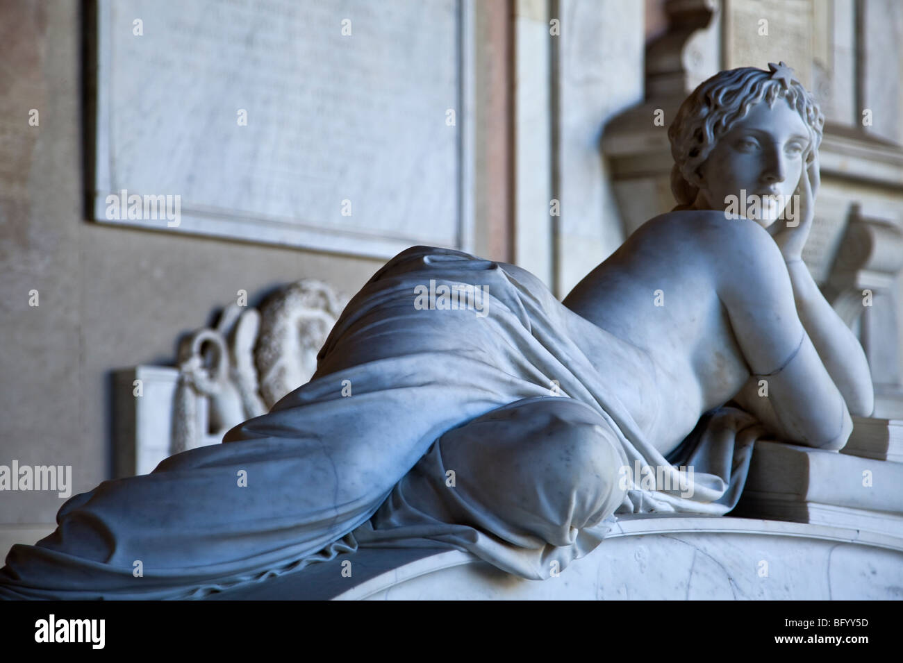 Italien, Toskana, Pisa, Piazza Dei Miracoli, Denkmäler in der Camposanto Stockfoto