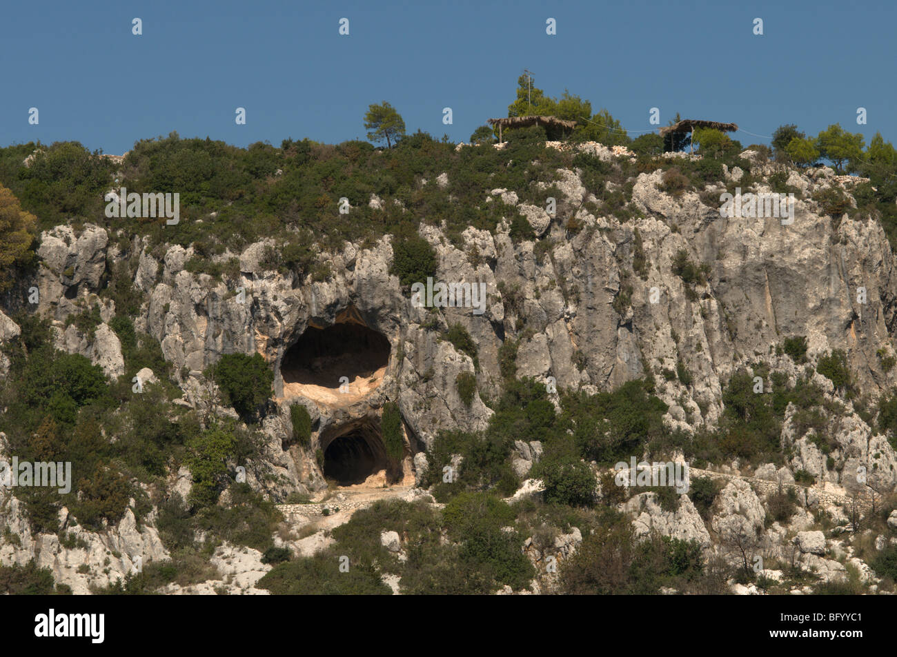 Griechenland. Zakynthos. Zante. Griechische Insel. Oktober. Zweistöckige Höhle von Damianos in Agala (Agalas). Südwesten der Insel. Stockfoto