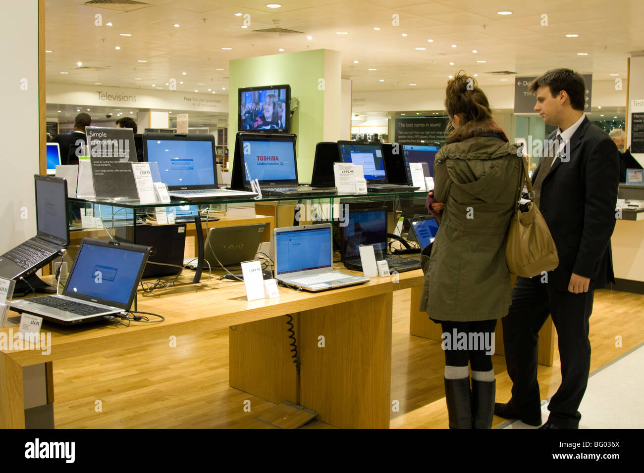 Elektronikabteilung John Lewis Oxford Street Stockfoto