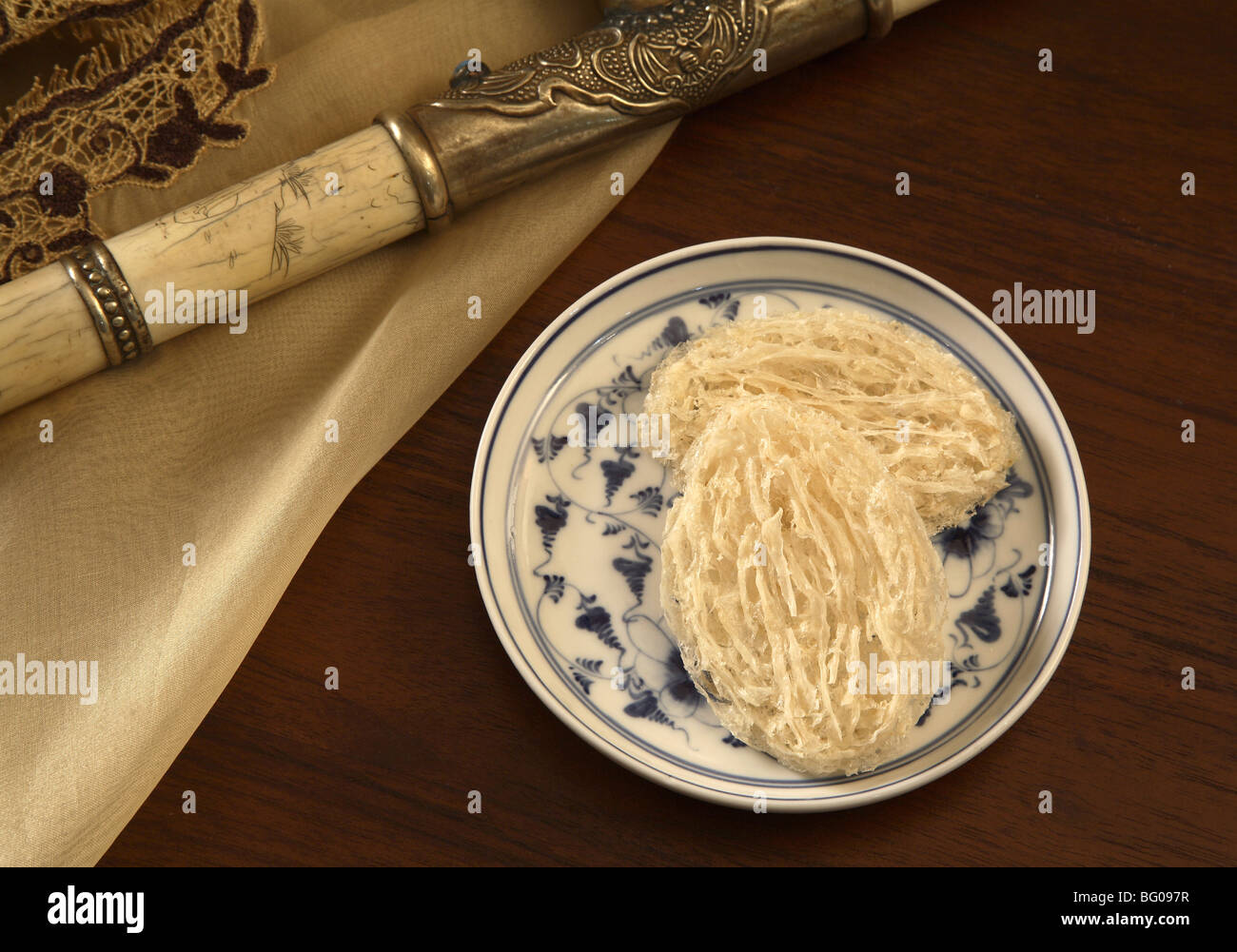 Vogel-Nest für chinesische Küche sowie traditionelle chinesische Medizin verwendet Stockfoto