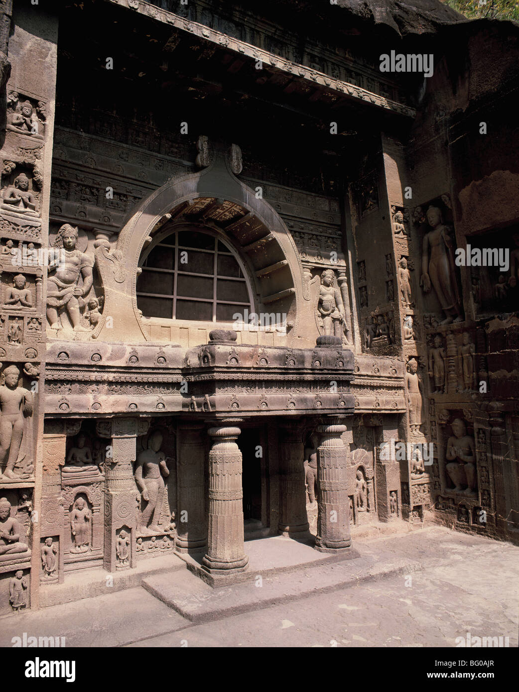 Buddhistischen Höhle 19, Ajanta, UNESCO-Weltkulturerbe, Maharashtra, Indien, Asien Stockfoto