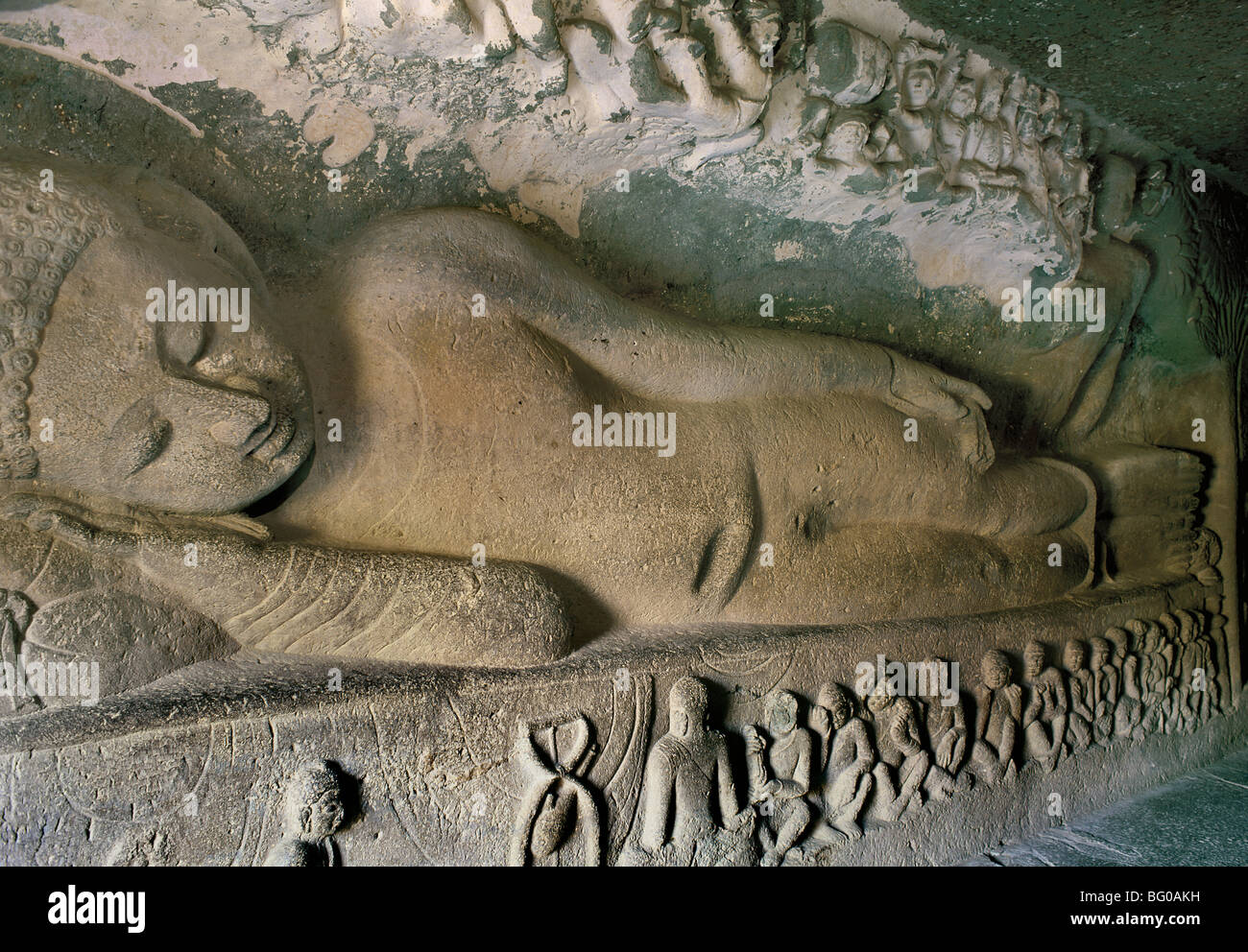Buddha-Statue in Höhle 26, Ajanta, UNESCO-Weltkulturerbe, Maharashtra, Indien, Asien Stockfoto