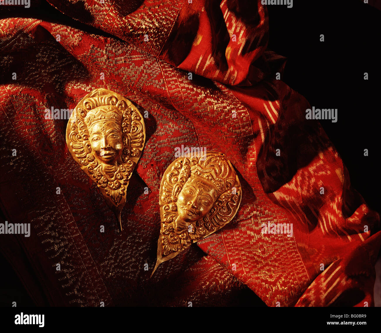 22-Karat Prerai entstanden zeremonielle Fruchtbarkeit Symbole von Singaraja, mehr als ein Jahrhundert alt, Norden von Bali, Indonesien, Asien Stockfoto