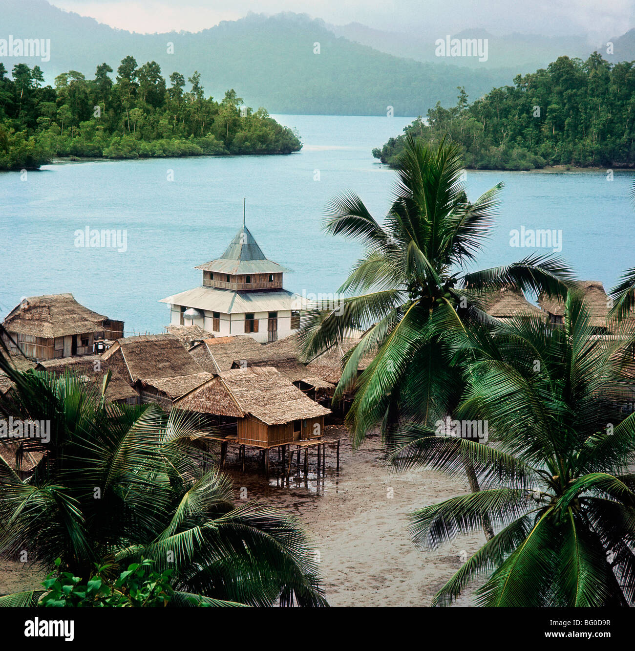 Dorf in der Nähe von Batjan, Molukken, Indonesien, Südostasien, Asien Stockfoto